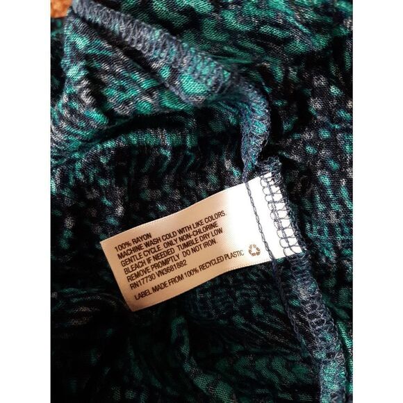 Liz Lange blue NWT sz xs blouse - Picture 4 of 4